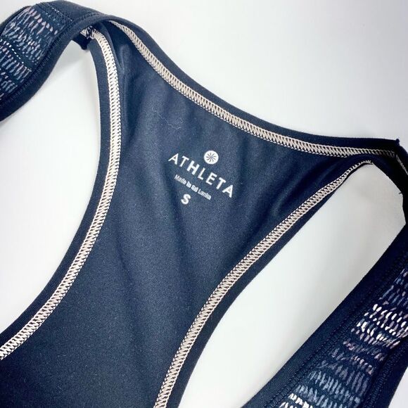 Athleta lightweight tank top S - Picture 3 of 10